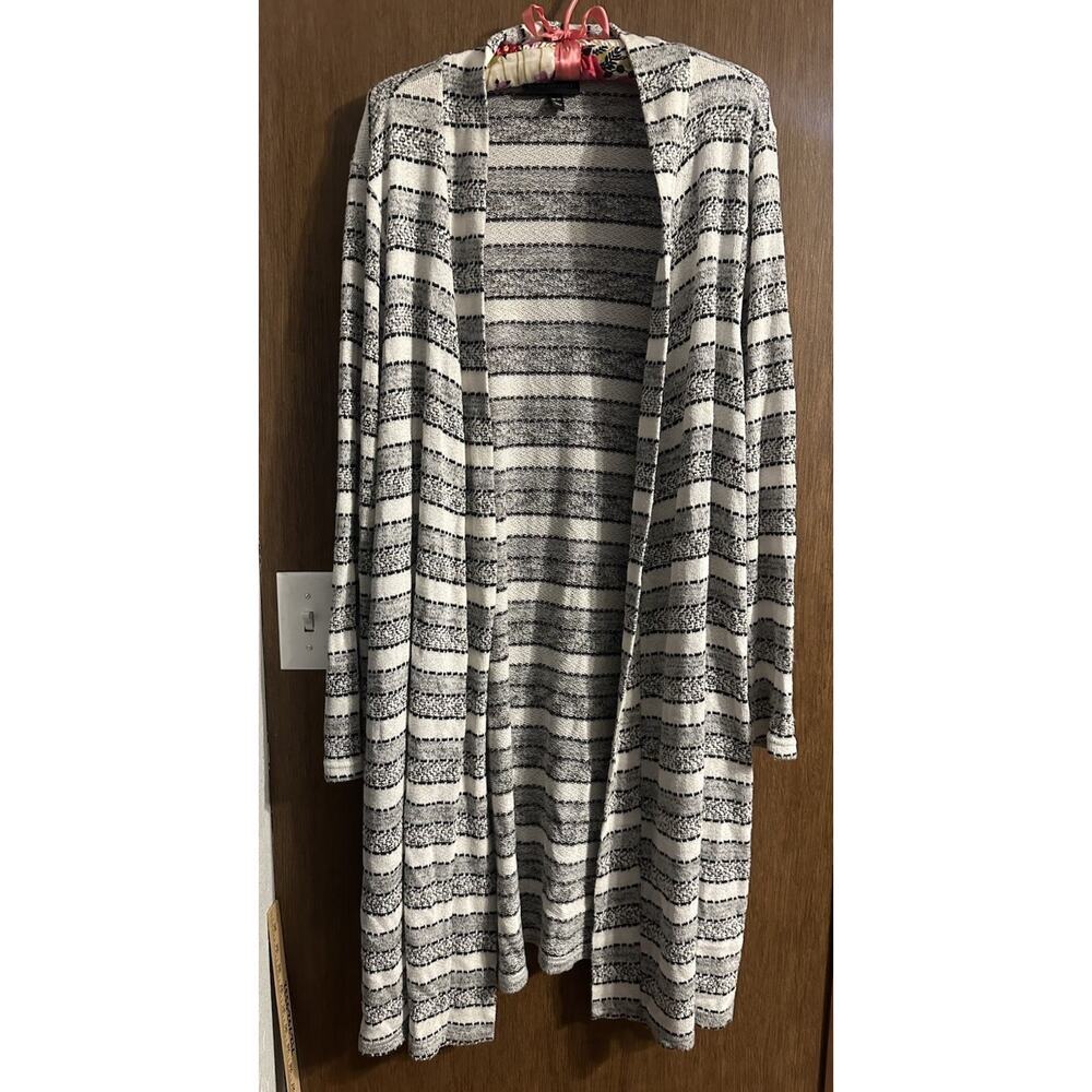 Lane Bryant long sleeve plus size stripped duster cardigan sz 18/20 SOFT gray